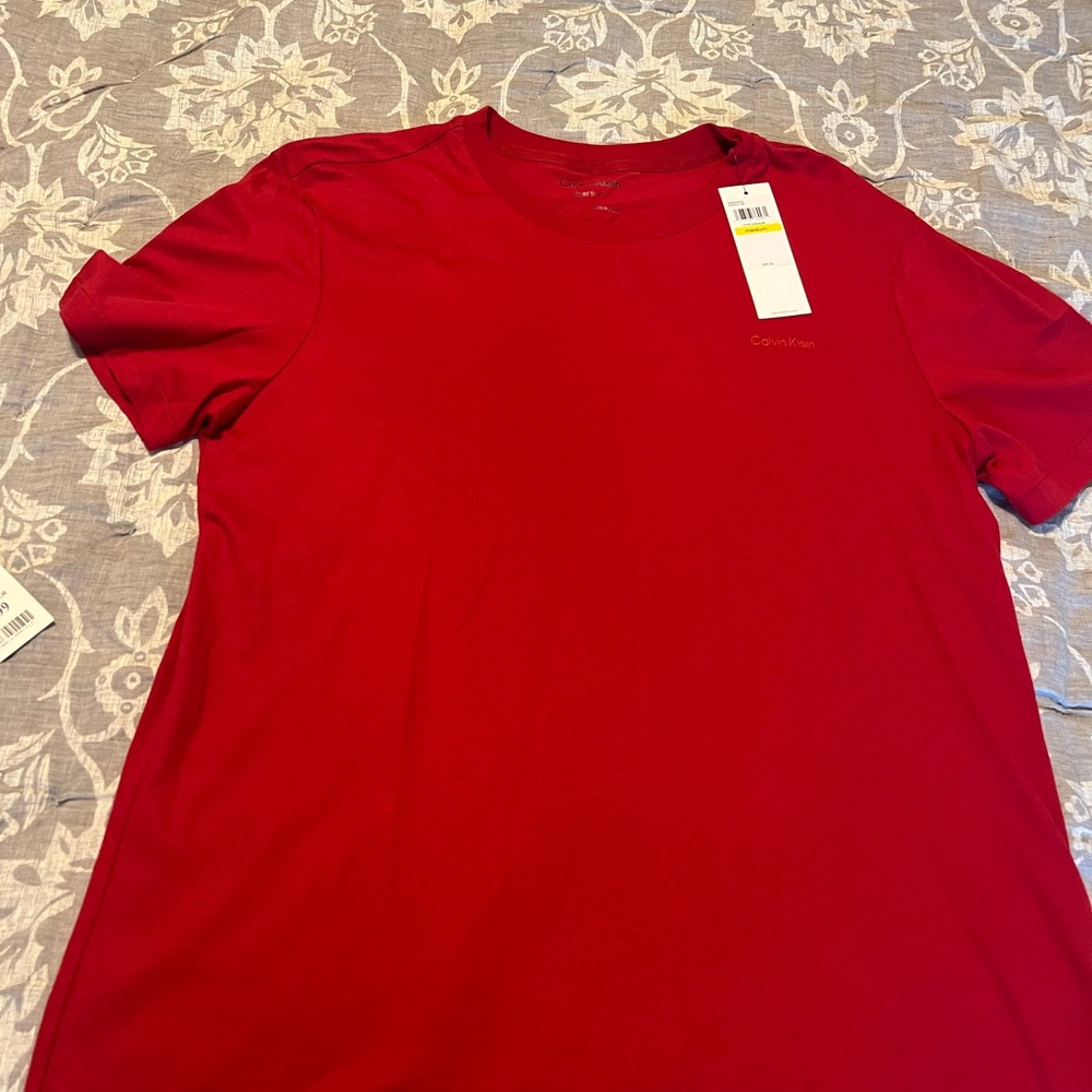 NWT Calvin Klein Red Short Sleeve Tee